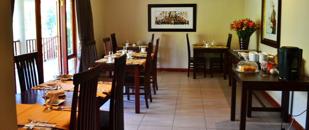 Riverwalk Bed And Breakfast Clarens Exterior foto